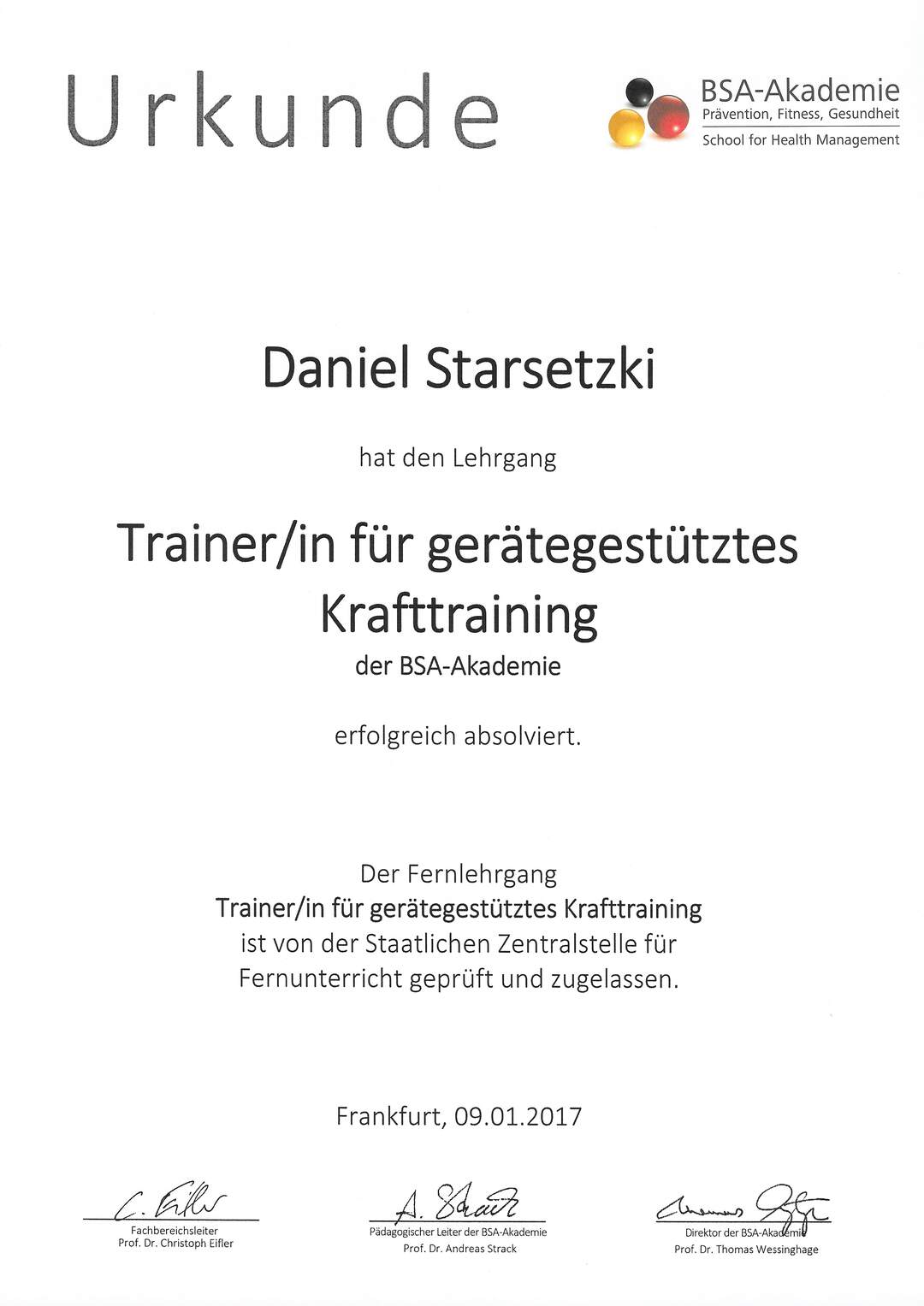 Daniel Starsetzki Trainer für gerätegestütztes Krafttraining Karlsruhe